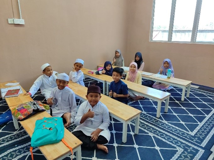 Kelas Tahfiz Hujung Minggu - Sesi hafazan berkelompok